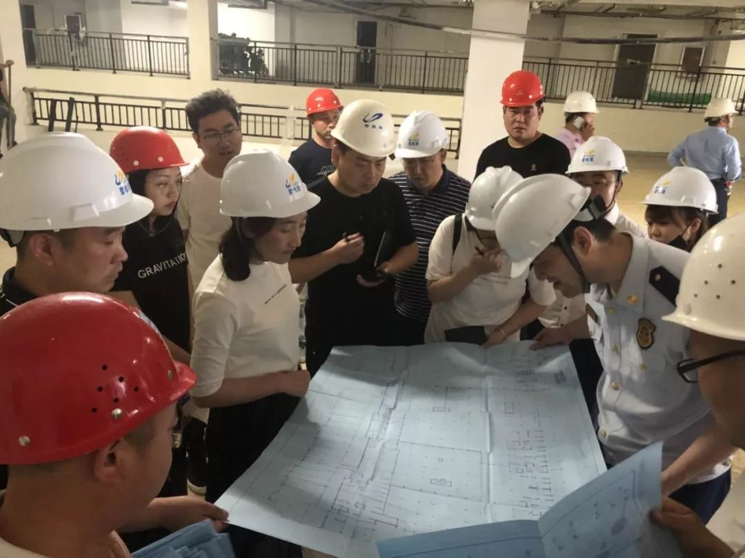 厦门施工过程中，如何保障消防系统与其他设备的联动性？