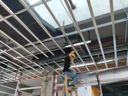 厦门如何提高厂房消防装修吊顶材料的耐火极限？